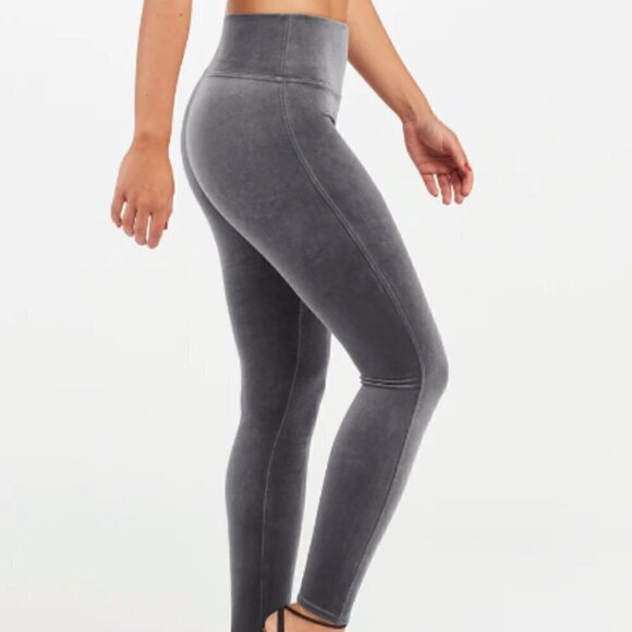 Spanx Velvet Leggings, Silver Chrome XS - Picture 6 of 6